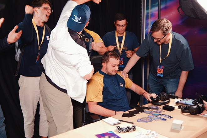 Photo of Lukas M the moment he won Disney Lorcana Challenge Bologna