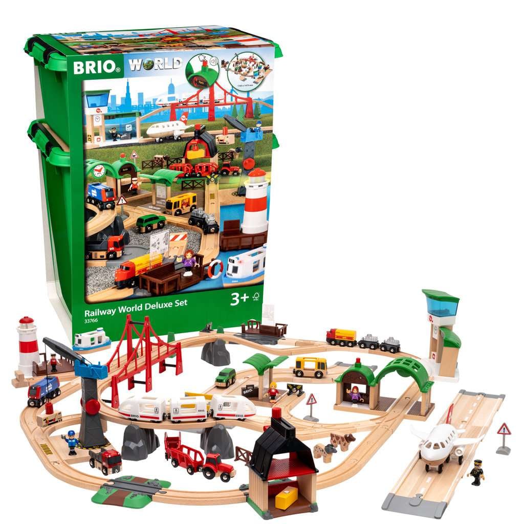 Brio Green World - Railway World Deluxe Set