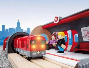 Brio city cheap train set