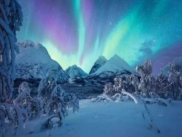 Ravensberger Matratzen Puzzle 1500 Teile - Wenn die Nordlichter tanzen